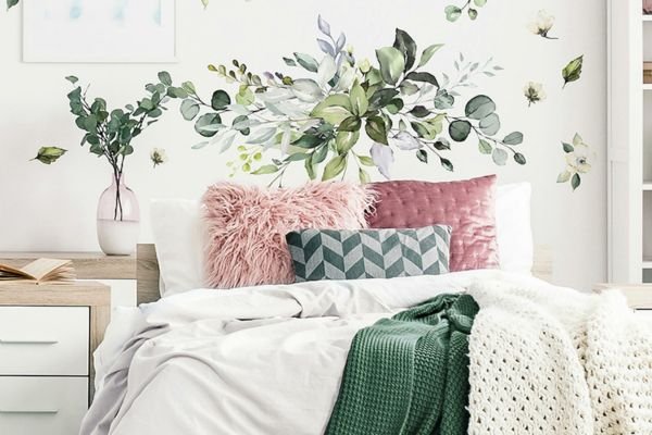 Understanding the Basics of Bedroom Wall Decor