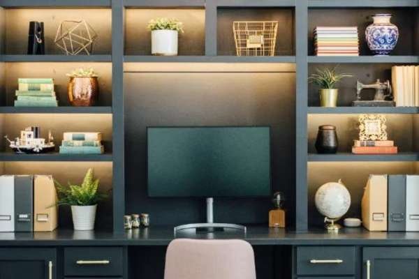 Wall-mounted Accessories and Shelving